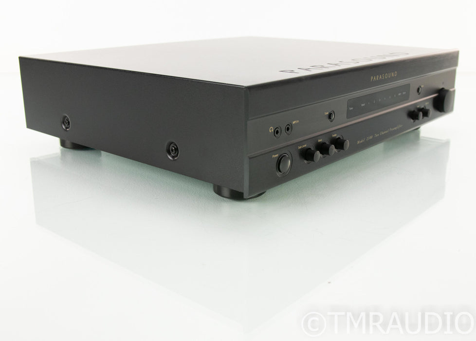 Parasound Model 2100 2.1 Channel Preamplifier; Remote