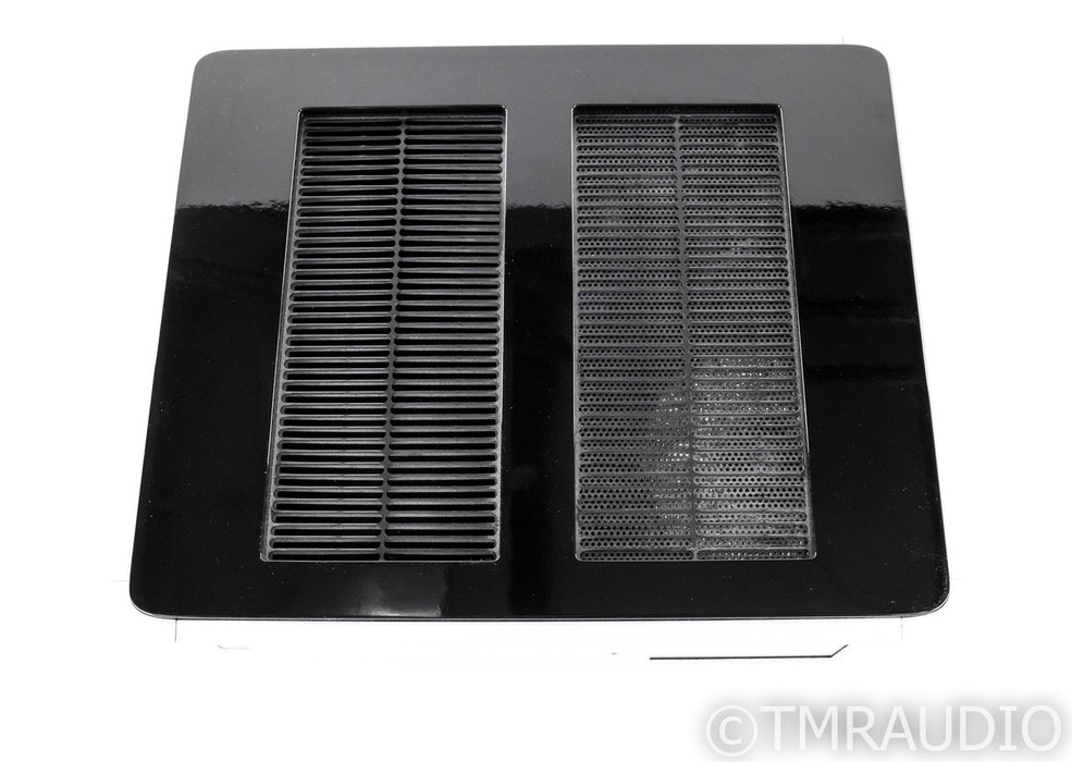 PS Audio PerfectWave Power Plant 5 Power Conditioner; AC Regenerator; P5 (Used)