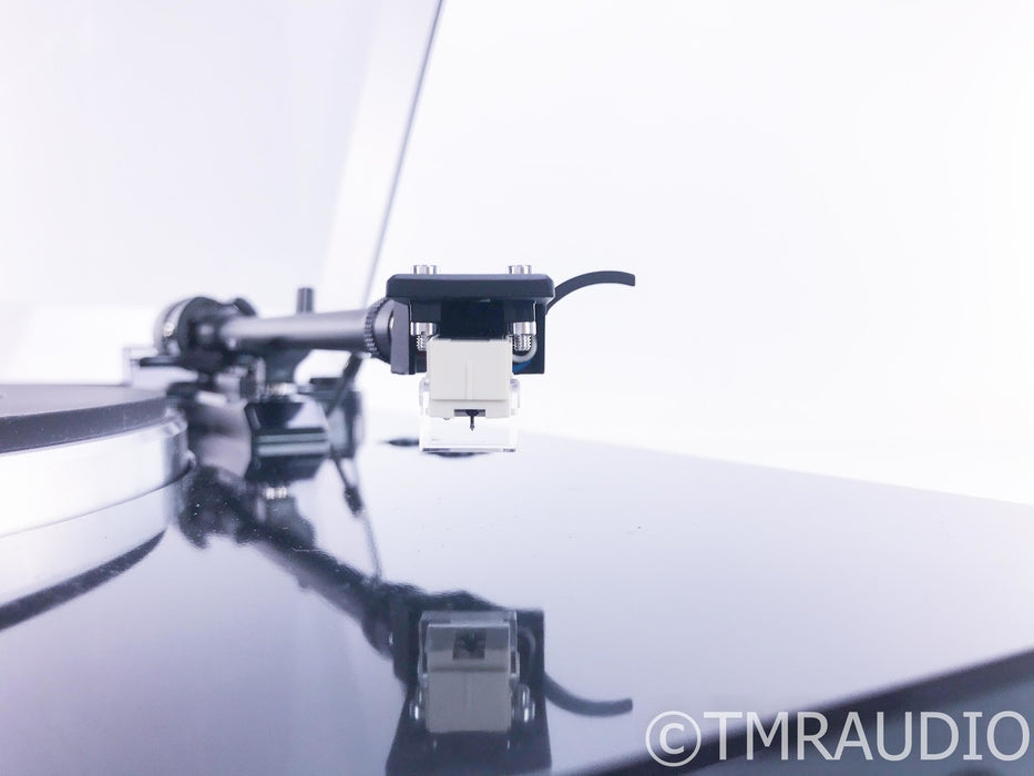 Denon DP-300F Belt-Drive Turntable; DP300F; MM Cartridge