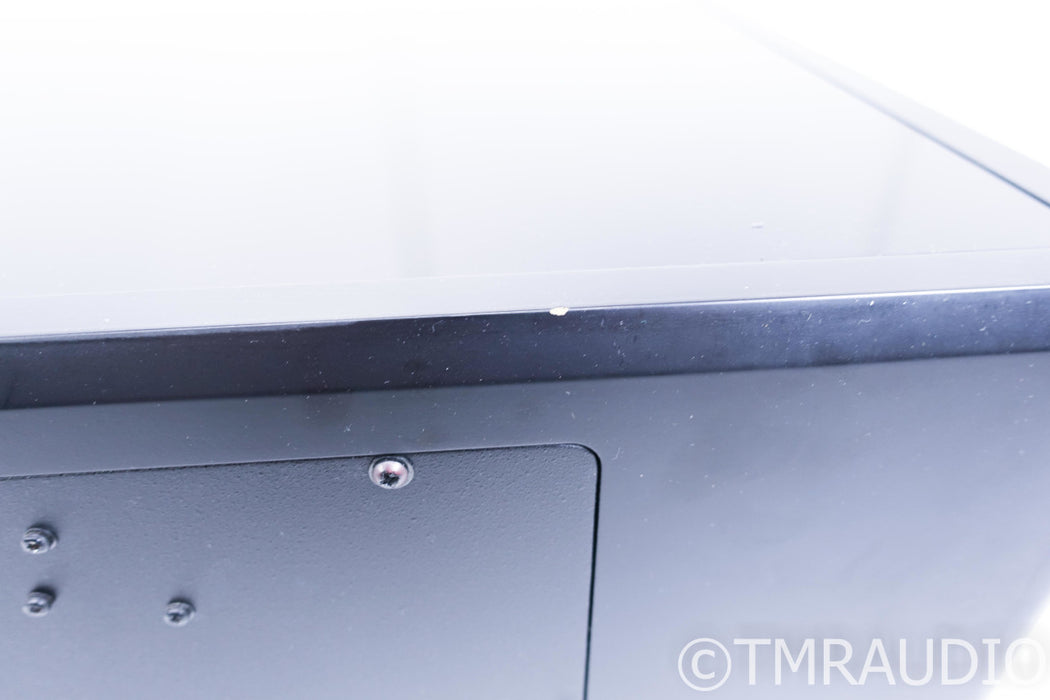 Meridian DSW2500 Dual 10" Powered Subwoofer; DSW-2500 (No Feet)