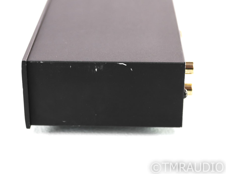 Musical Fidelity V90-DAC; D/A Converter; V-90
