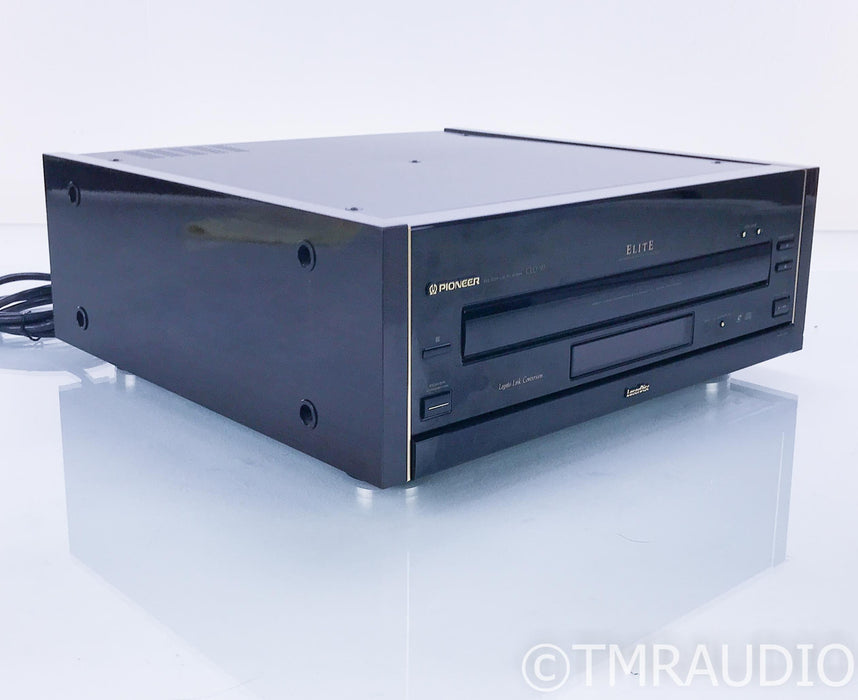 Pioneer CLD-97 Laser Disc / CD Player; CLD97; Remote; AS-IS (Broken Disk Tray)