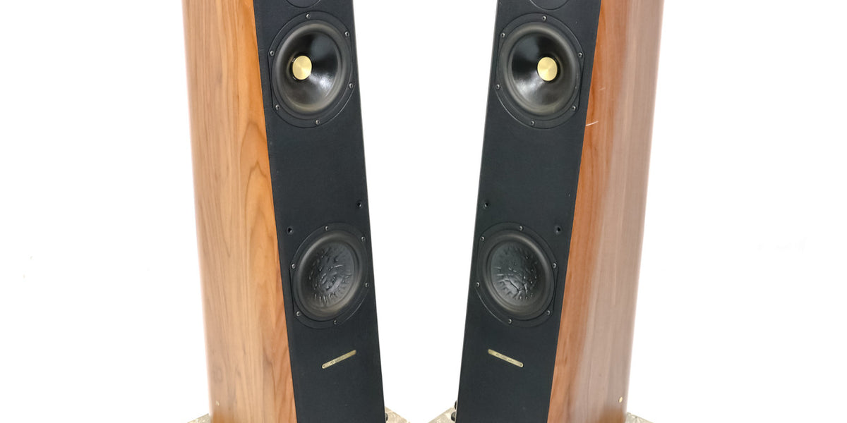 スピーカー・ウーファー Sonus faber Concerto Grand Piano Sonus Faber Concerto Grand Piano, Italian Elegance and Excellence