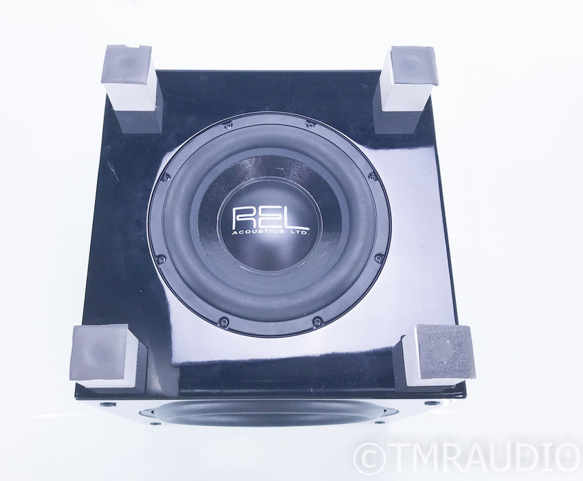REL T7 8" Powered Subwoofer; Gloss Black; T-7