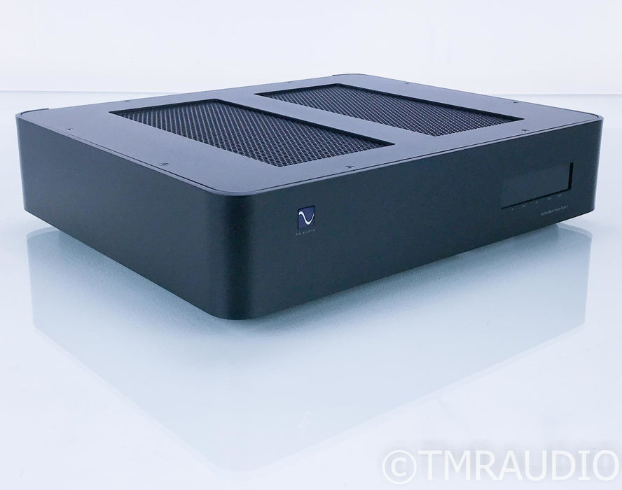 PS Audio PerfectWave PowerPlant 3 Power Conditioner; P3; Remote