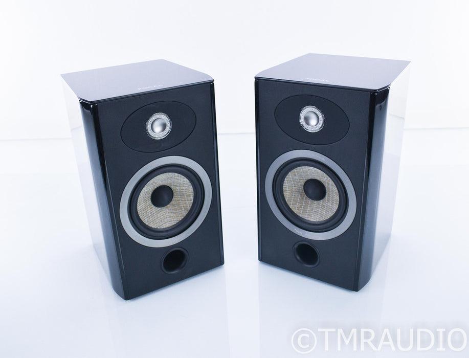 Focal Aria 905 Bookshelf Speakers; Piano Black Pair