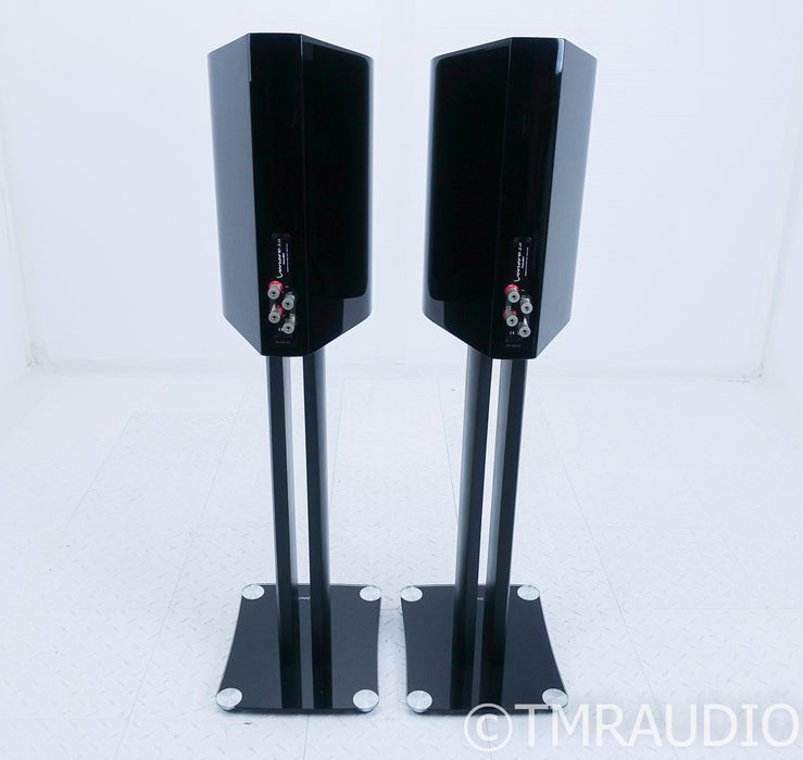 Sonus Faber Venere 2.0 Bookshelf Speakers w/ Stands