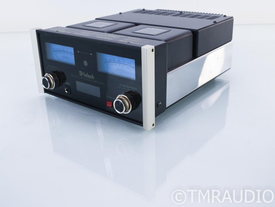 McIntosh MHA100 Headphone / Speaker Integrated Amplifier; DAC; Remote