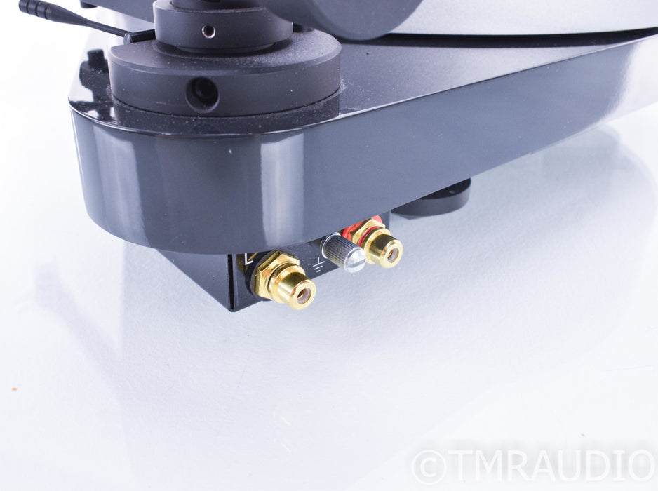 Pro-Ject RPM 5.1 SE Turntable; Carbon Tonearm; Sumiko Blue Point No. 2 MC Cartridge