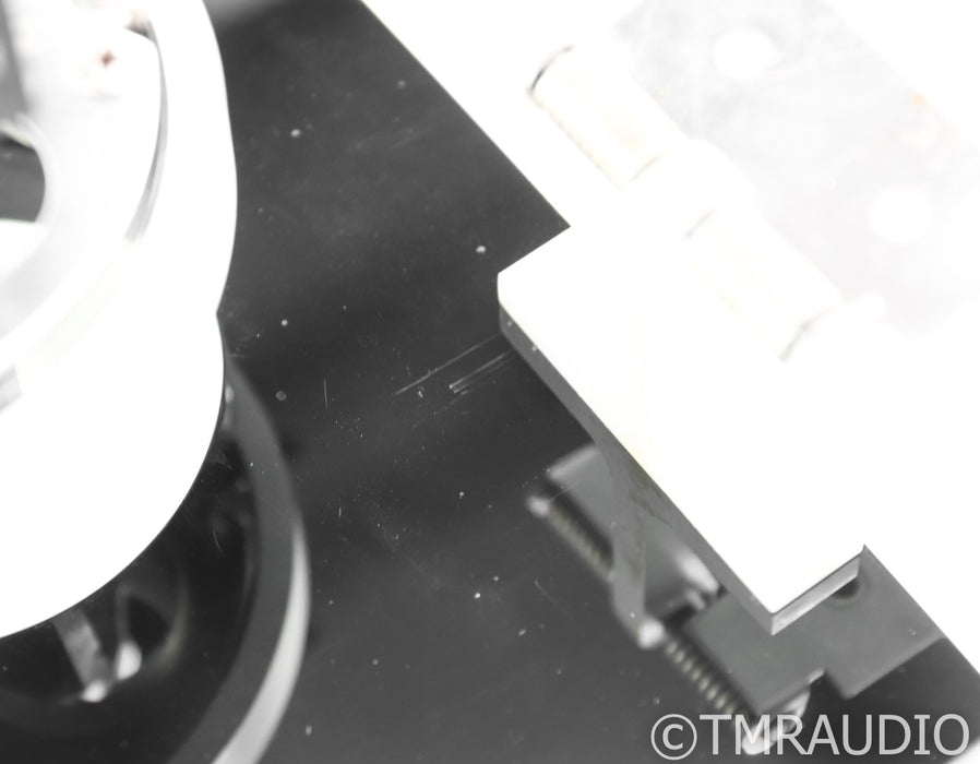 Oracle Delphi Mk IV Belt Drive Turntable