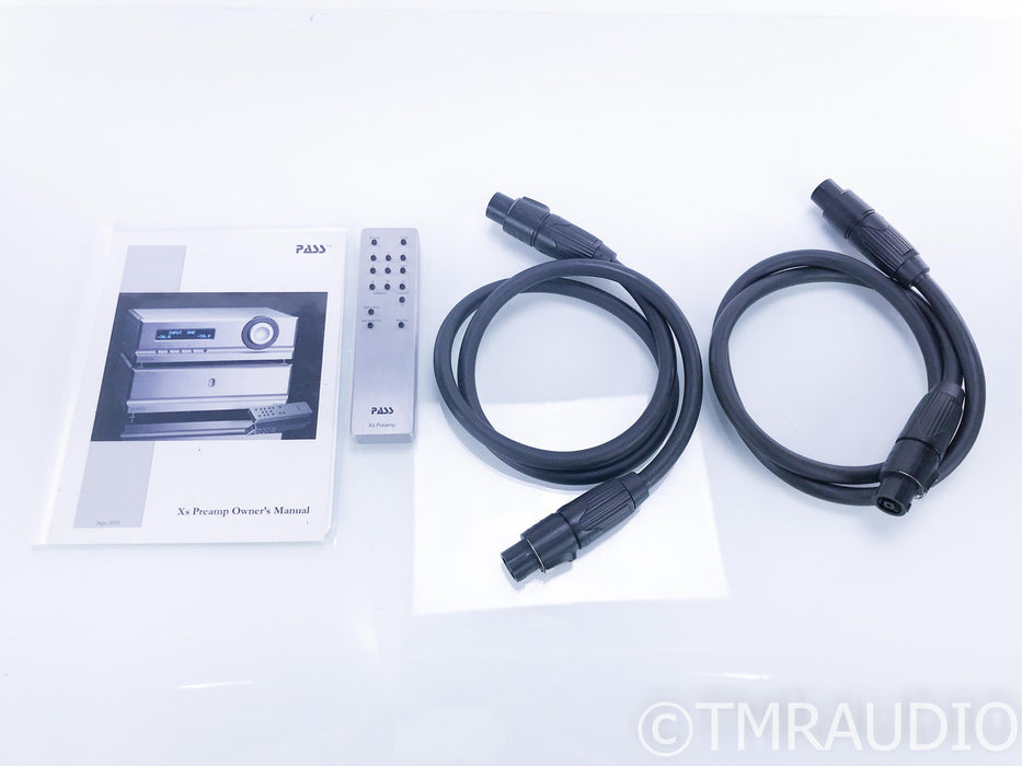 Pass Labs Xs Stereo Preamplifier; Remote