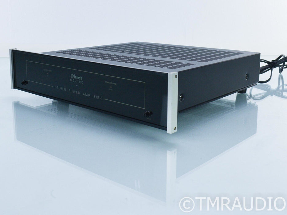 McIntosh MC7100 Stereo Power Amplifier; MC-7100