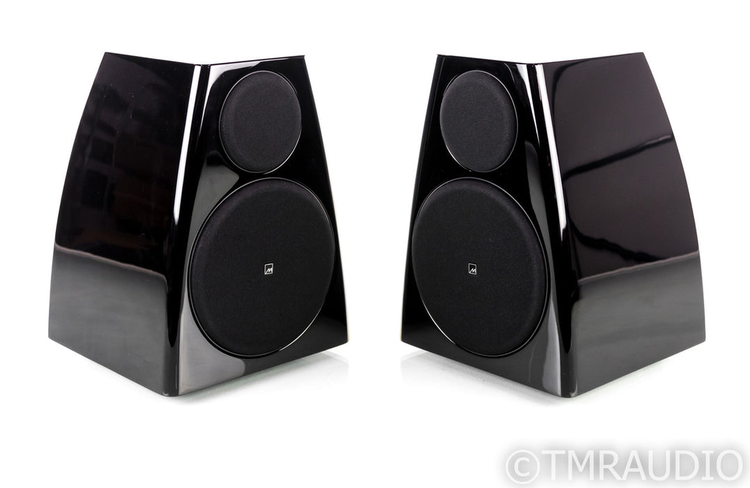 Meridian DSP3200 Powered Digital Bookshelf Speakers; Gloss Black Pair