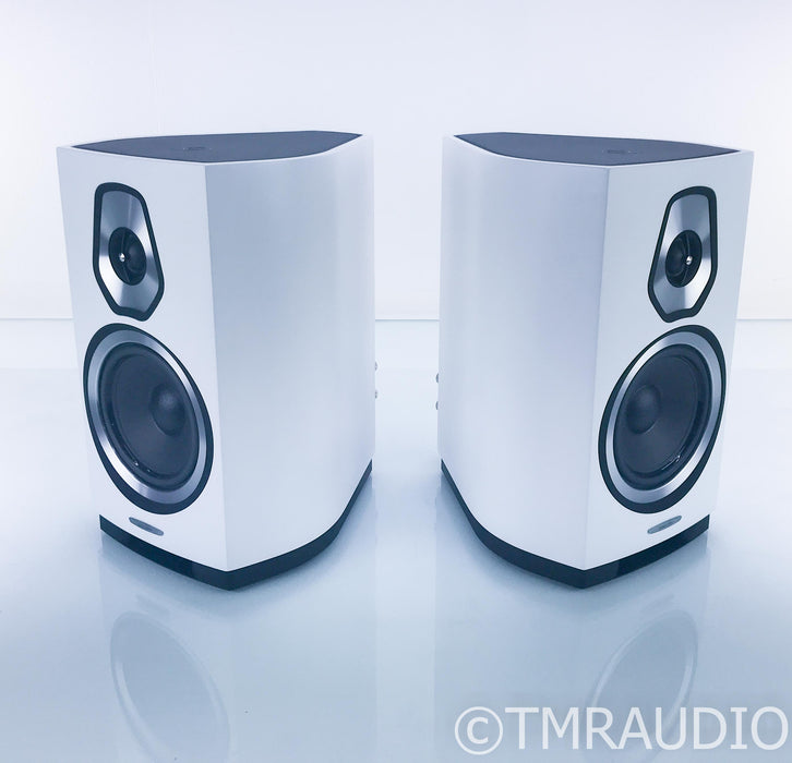 Sonus Faber Sonetto II Bookshelf Speakers; White Pair