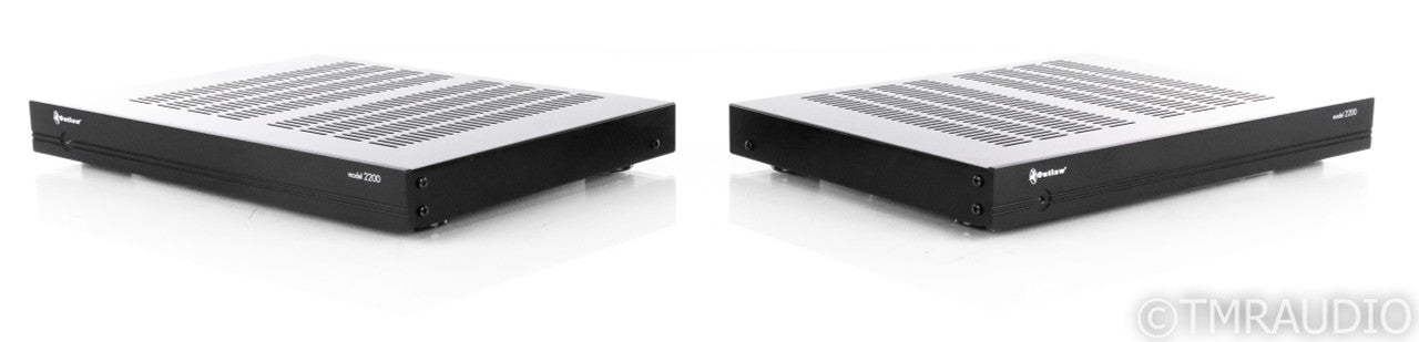 Outlaw Model 2200 Mono Power Amplifier