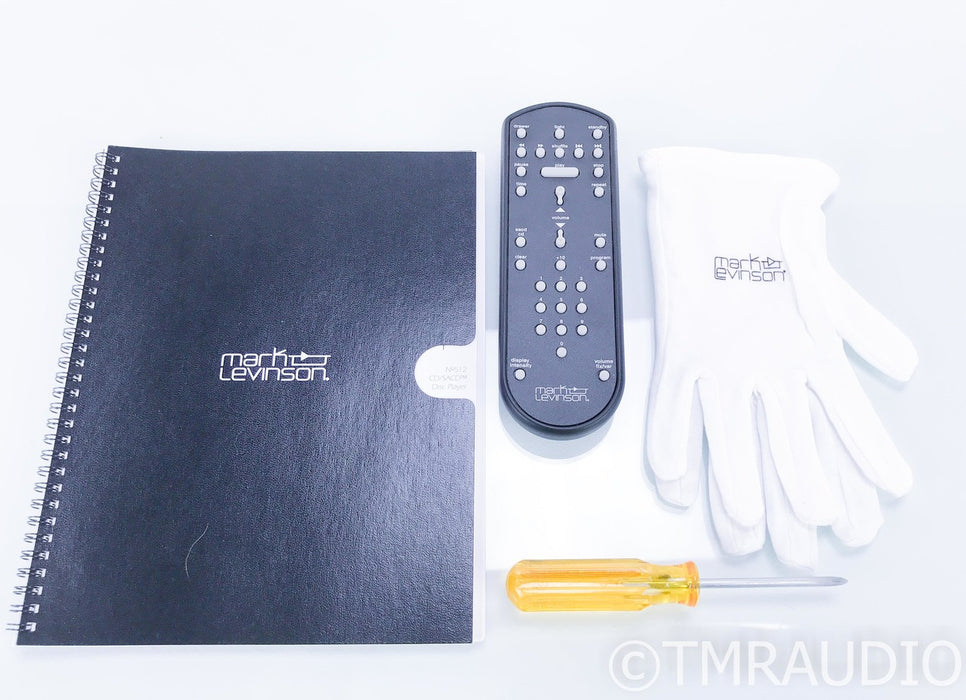 Mark Levinson No. 512 SACD / CD Player; Remote