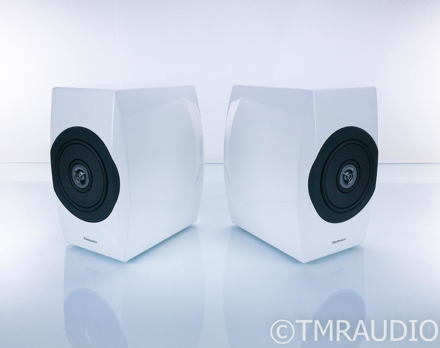 Technics SB-C700 Bookshelf Speakers; White Pair; SBC700