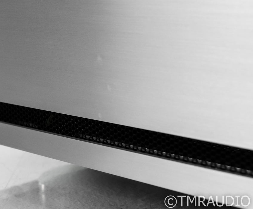 NAD M27 7 Channel Power Amplifier; M-27