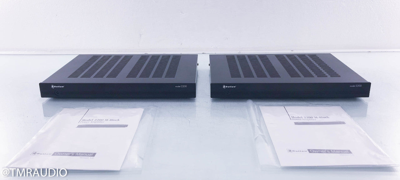 Outlaw Model 2200 Mono Power Amplifier