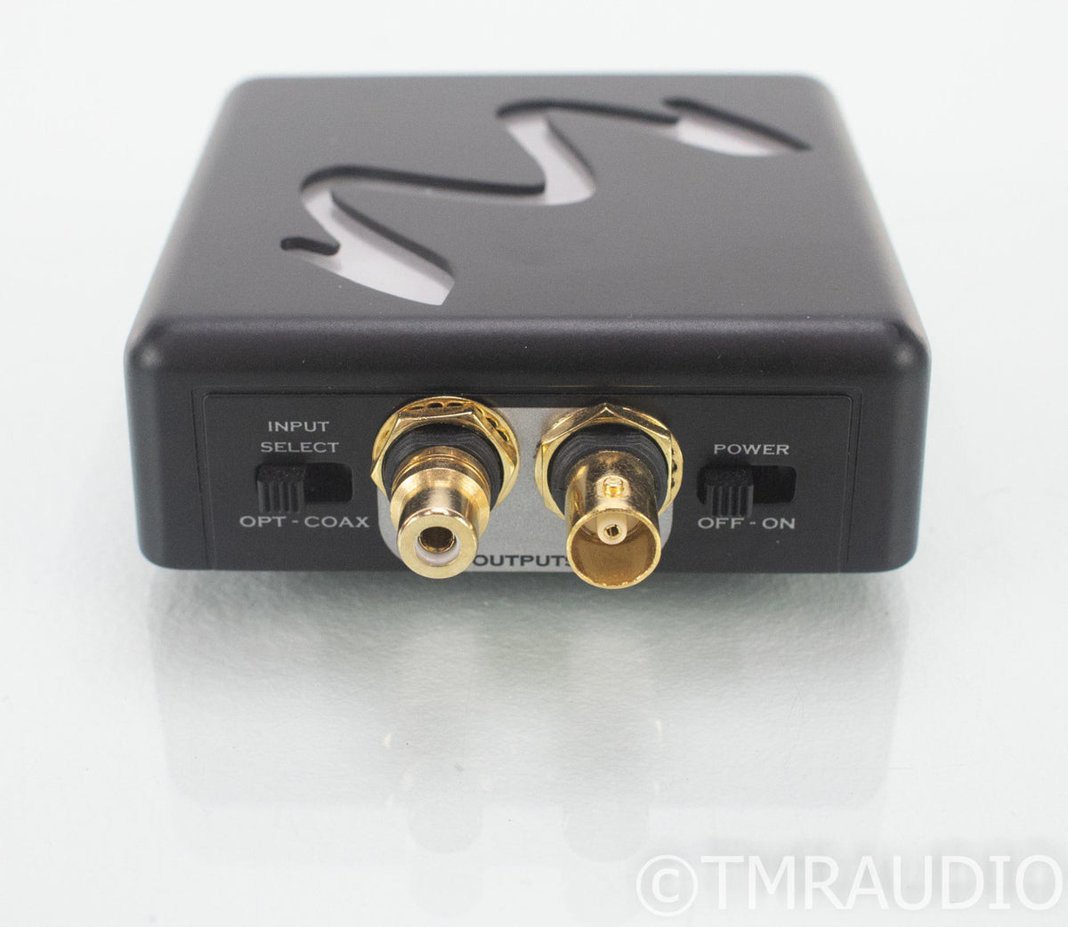Wyred 4 Sound Remedy Digital Reclocker; W4S — The Music Room