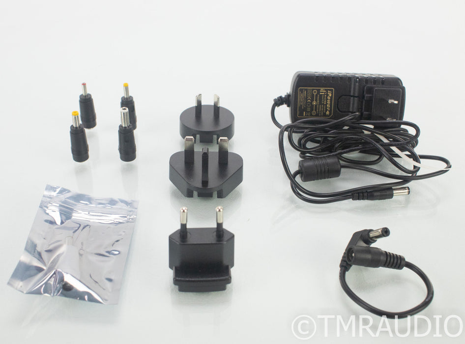 iFi Audio iPower 9V / 2A DC Power Supply