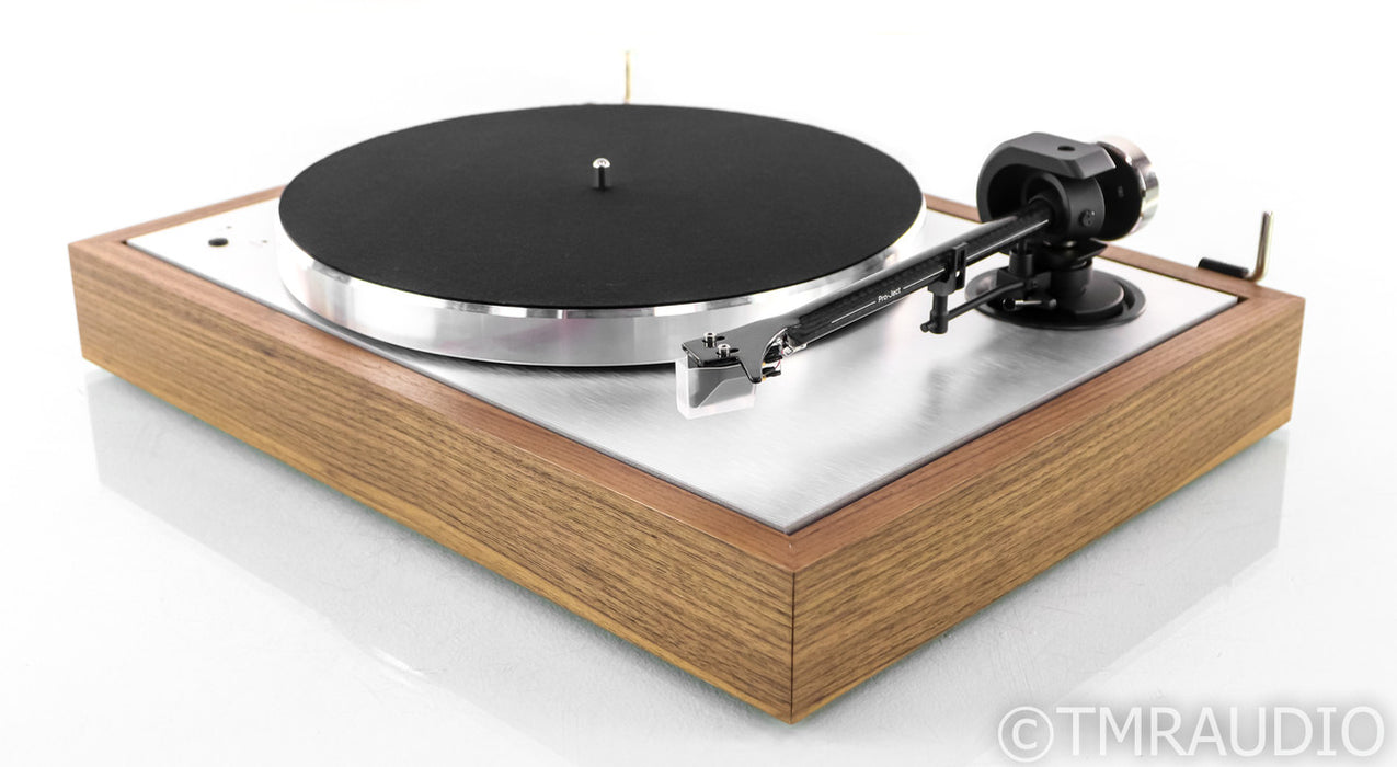 Pro-Ject The Classic EVO Turntable; Walnut; Sumiko Amethyst MM Cartridge
