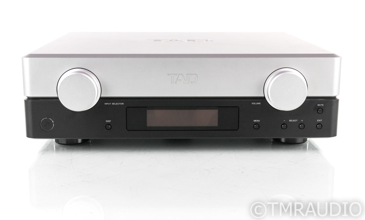 TAD C2000 Stereo Preamplifier; Remote; C-2000