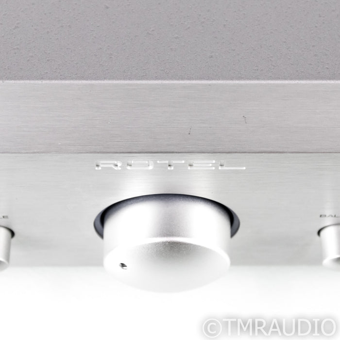Rotel RC-1550 Stereo Preamplifier; RC1550; Remote; MM Phono