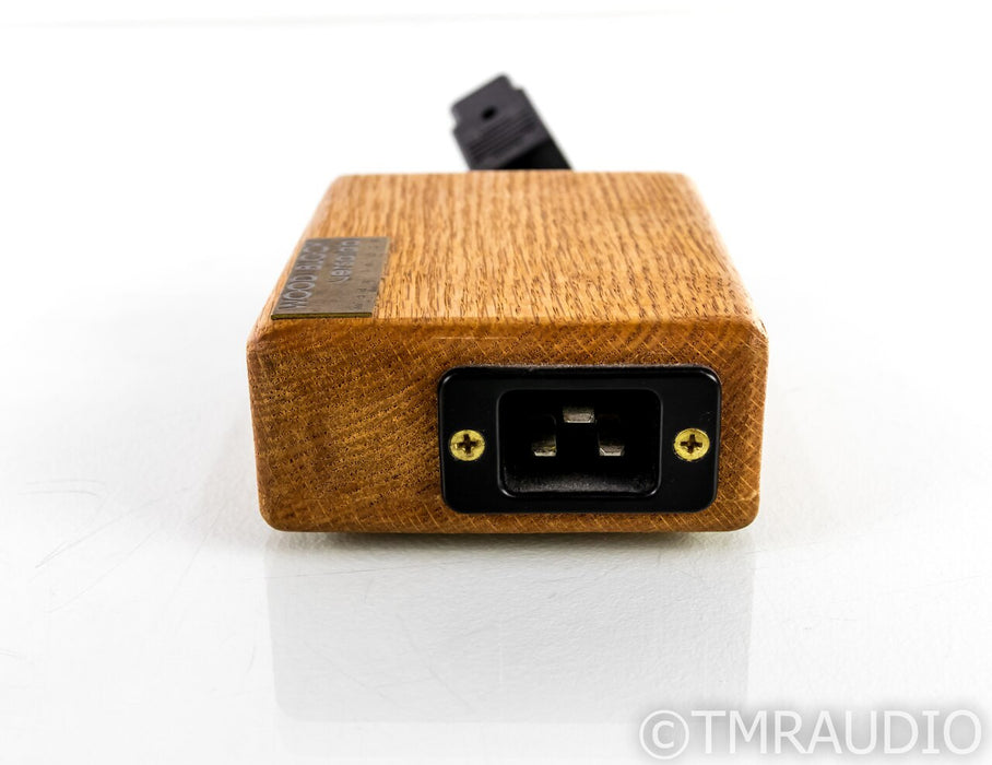 Versalab Woodblock 20A Power Conditioner; C19