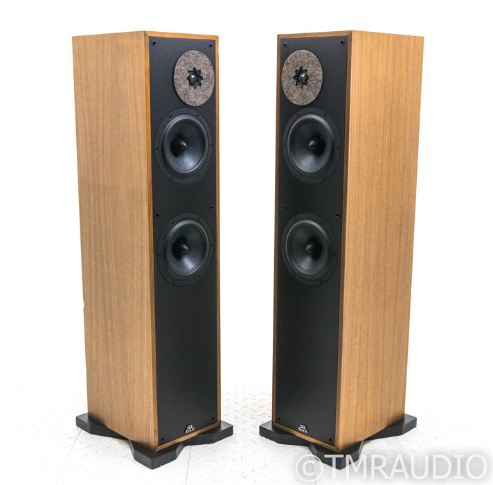 Ryan R620 Floorstanding Speakers