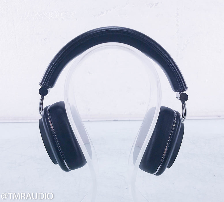 B&W P7 Closed Back Wired Headphones