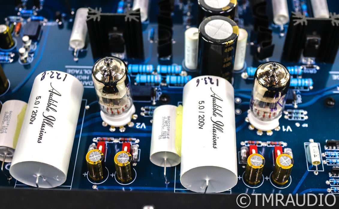 Audible Illusions Modulus L3B Stereo Tube Preamplifier; Remote