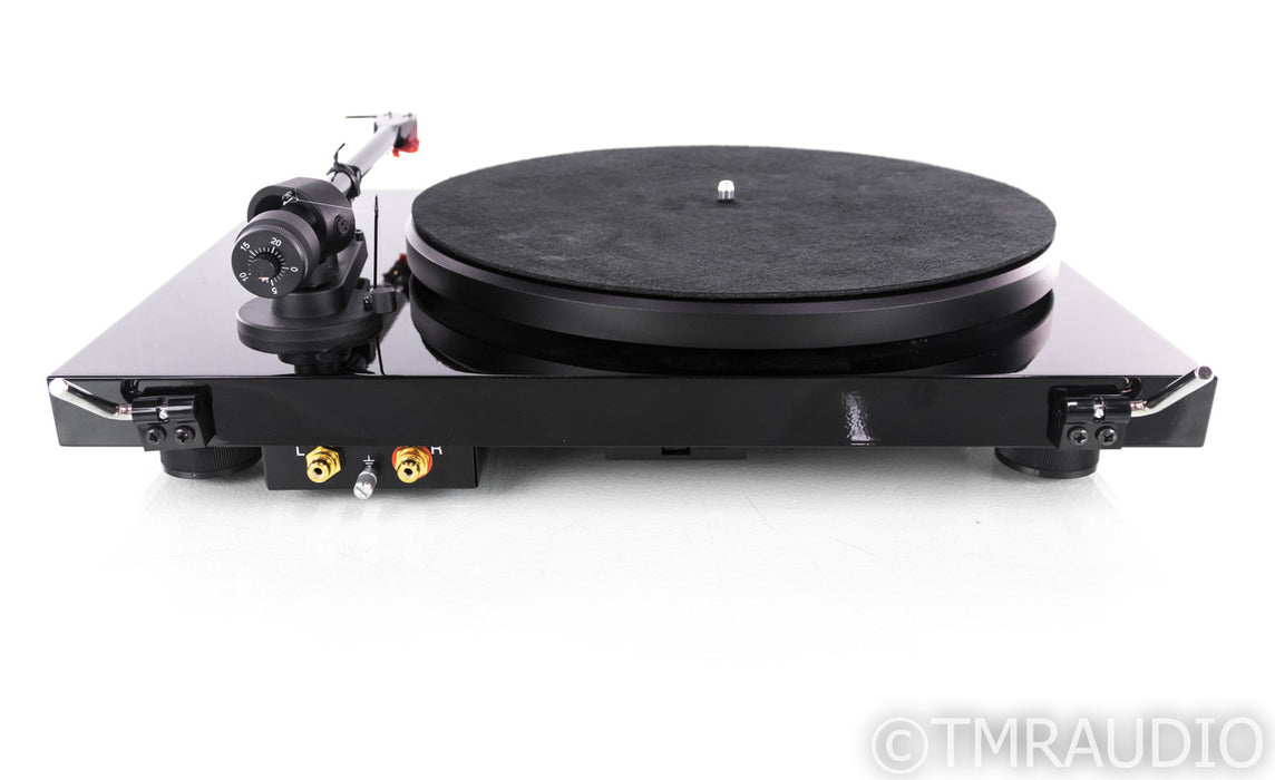 Pro-Ject Debut Carbon Belt Drive Turntable; Ortofon 2M Red Cartridge (1/3)