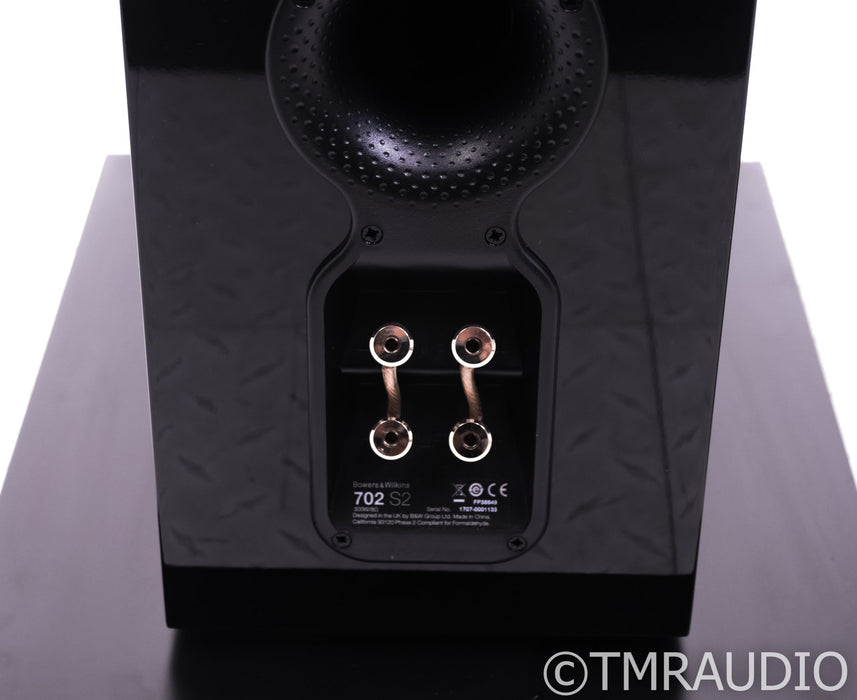 B&W 702 S2 Floorstanding Speakers