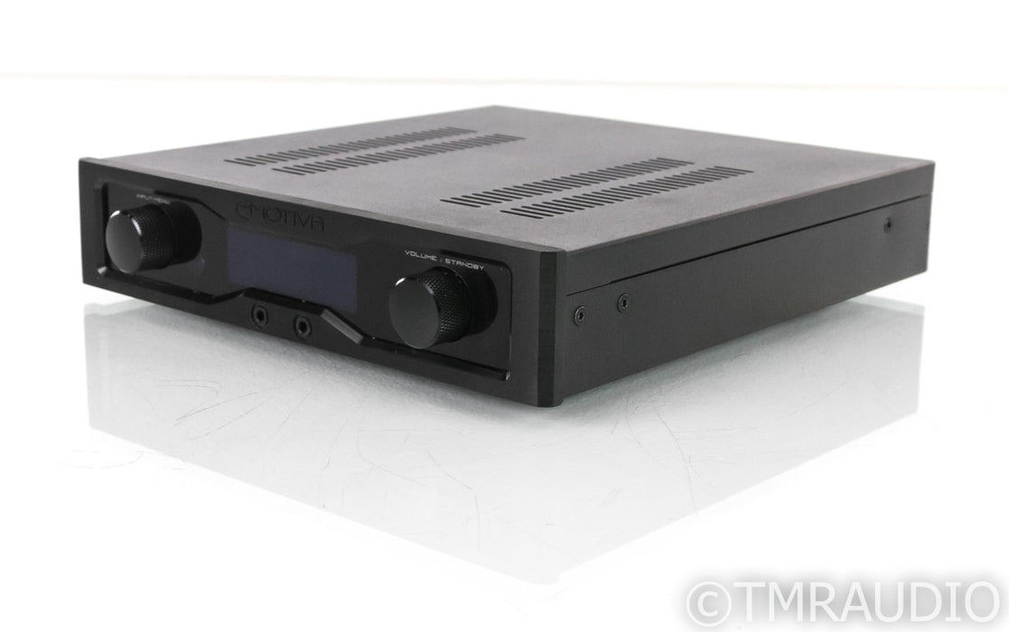 Emotiva Stealth DC-1 DAC; D/A Converter; Preamplifier; DC1; Remote