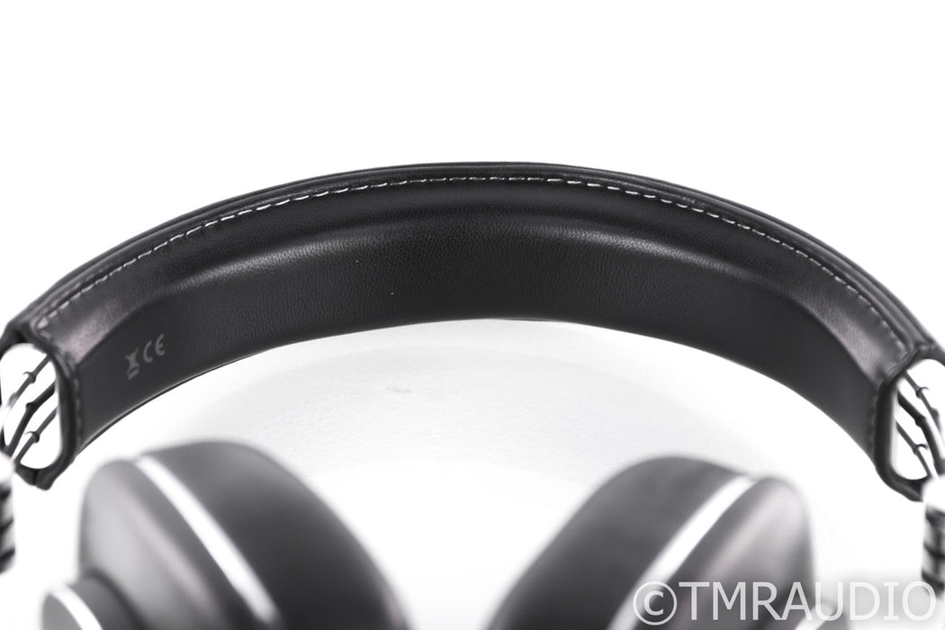 B&W P7 Closed Back Headphones; P-7 (Recertified)