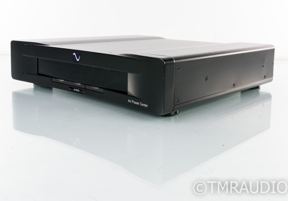 PS Audio AV5000 Power Center Power Conditioner; AV-5000