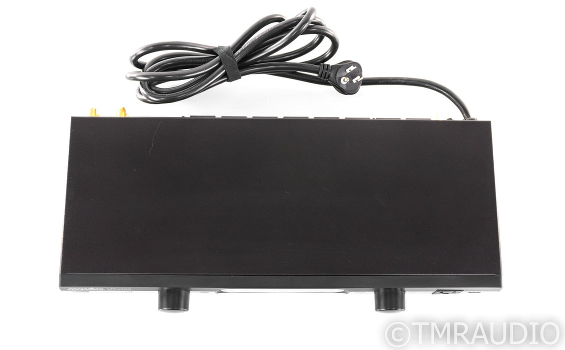 Panamax MR4300 AC Power Line Conditioner; MR-4300