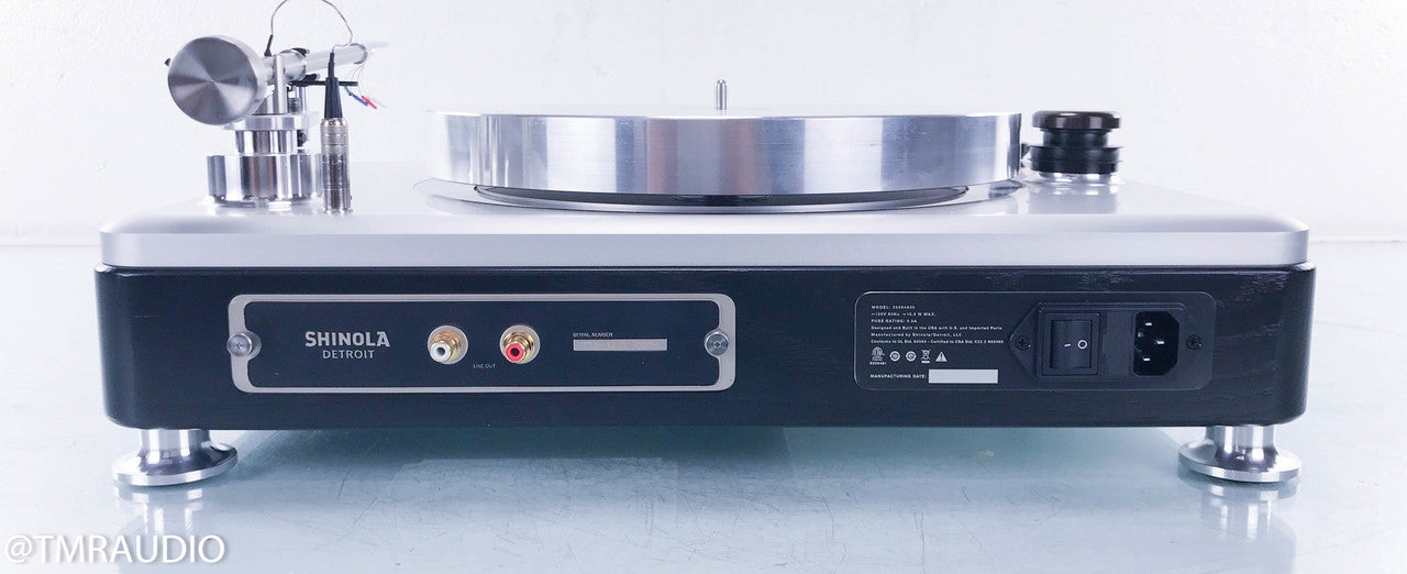 Shinola Runwell Turntable