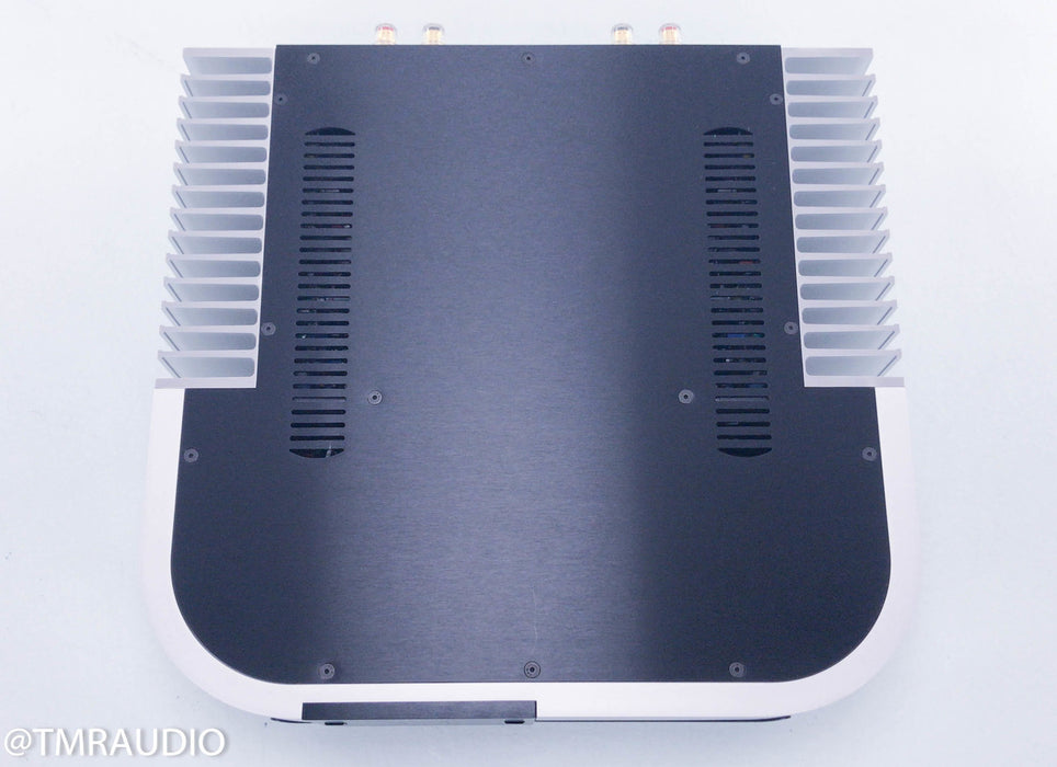 Classe CA-2100 Stereo Power Amplifier