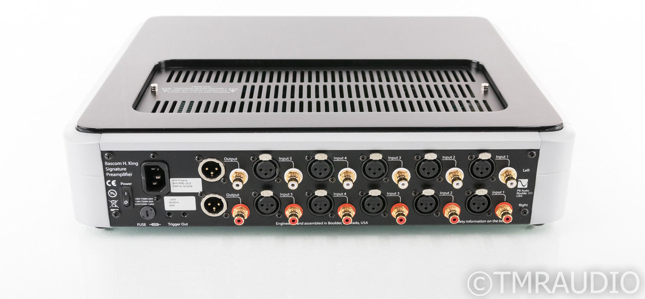 PS Audio BHK Signature Stereo Tube Hybrid Preamplifier; Silver; Remote (Used)