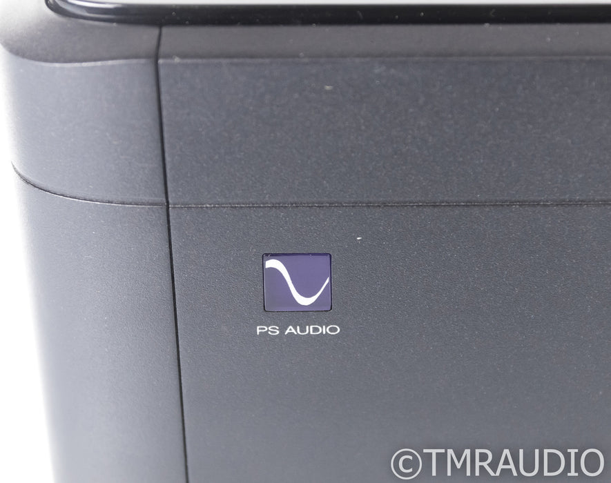 PS Audio PerfectWave Power Plant 10 Power Conditioner; AC Line Regenerator