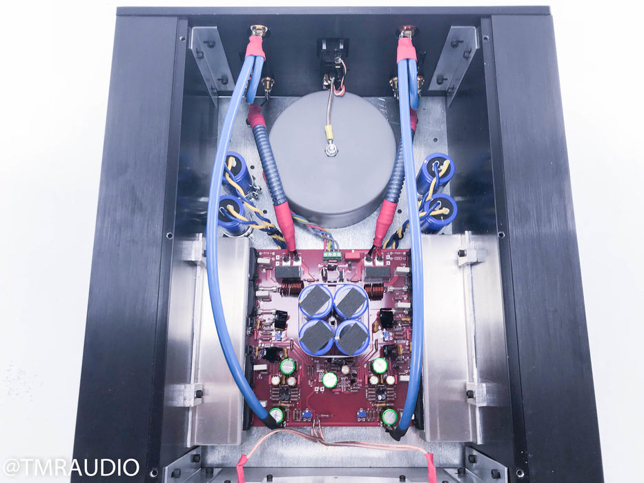 Odyssey Stratos Plus Stereo Power Amplifier