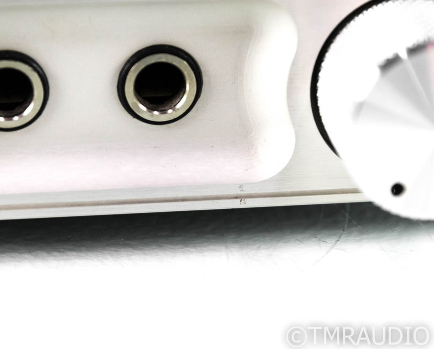 Benchmark DAC-1 S/PDIF DAC; D/A Converter; Silver