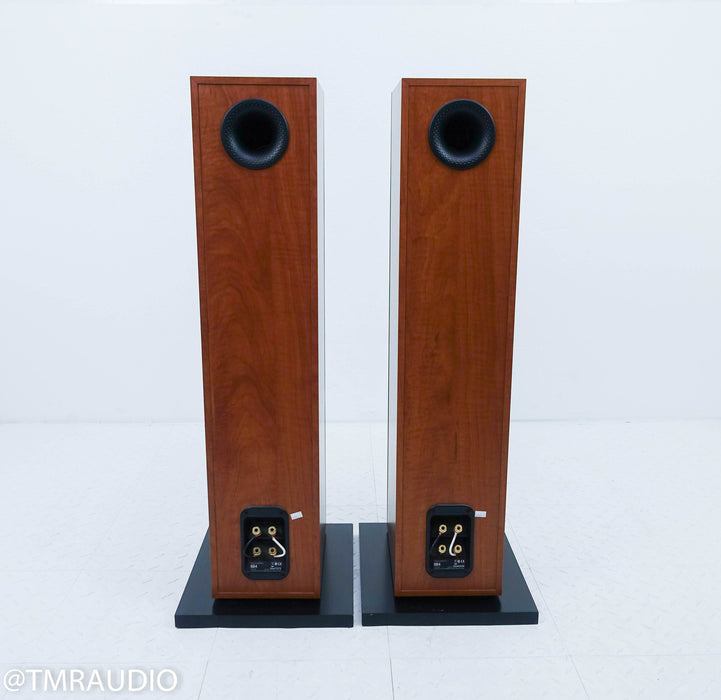 B&W 684 Floorstanding Speakers
