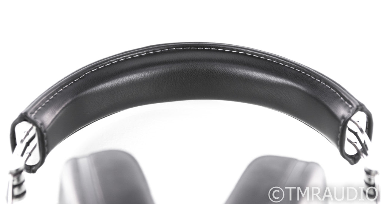 B&W P7 Wireless Closed Back Headphones; P-7 (Recertified)