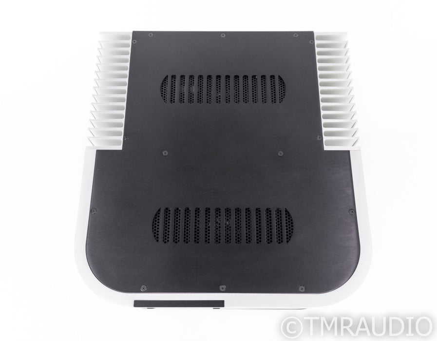Classe CA2200 Stereo Power Amplifier; CA-2200