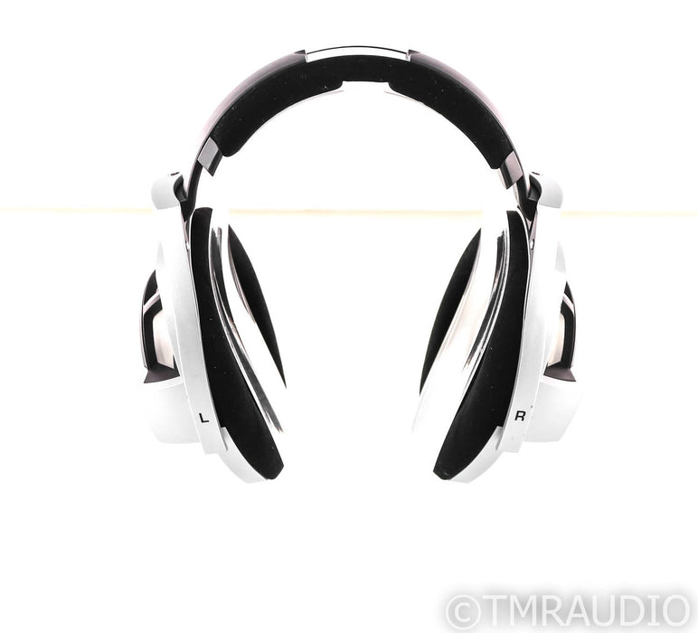 Sennheiser HD 800 Open Back Headphones; HD800; 300