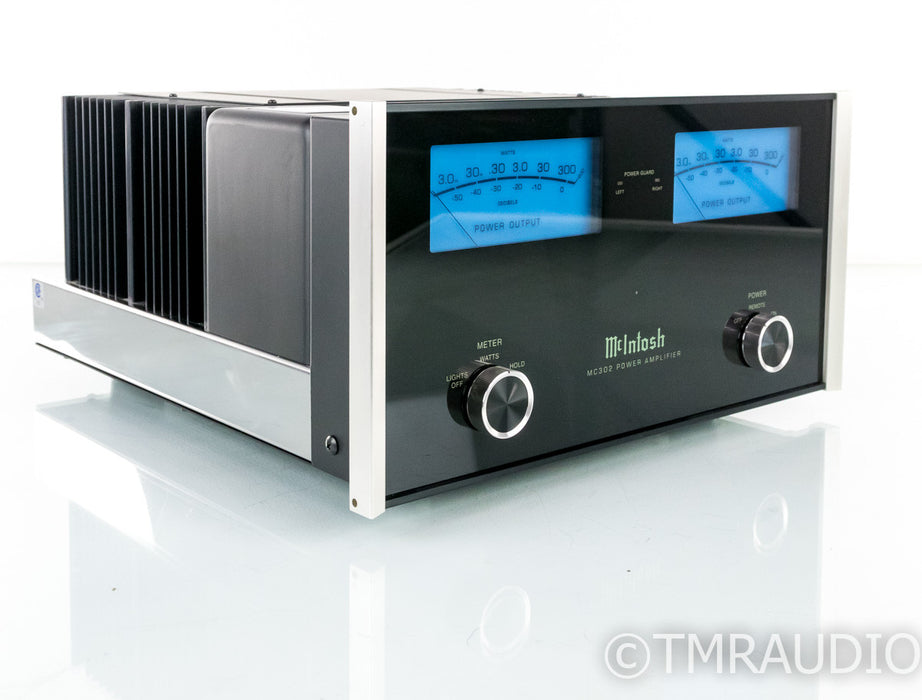 McIntosh MC302 Stereo Power Amplifier; MC-302 (1/1)