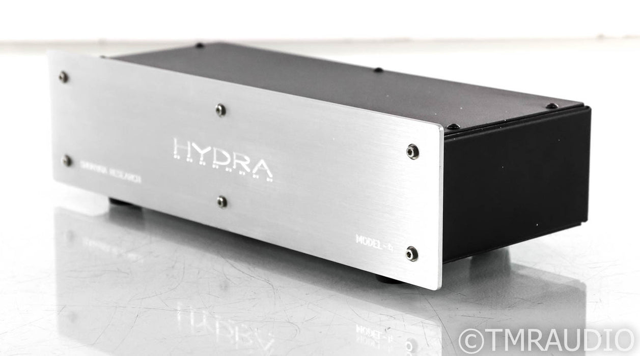 Shunyata Research Hydra Model-4 AC Power Line Conditioner; Hydra-4; C19